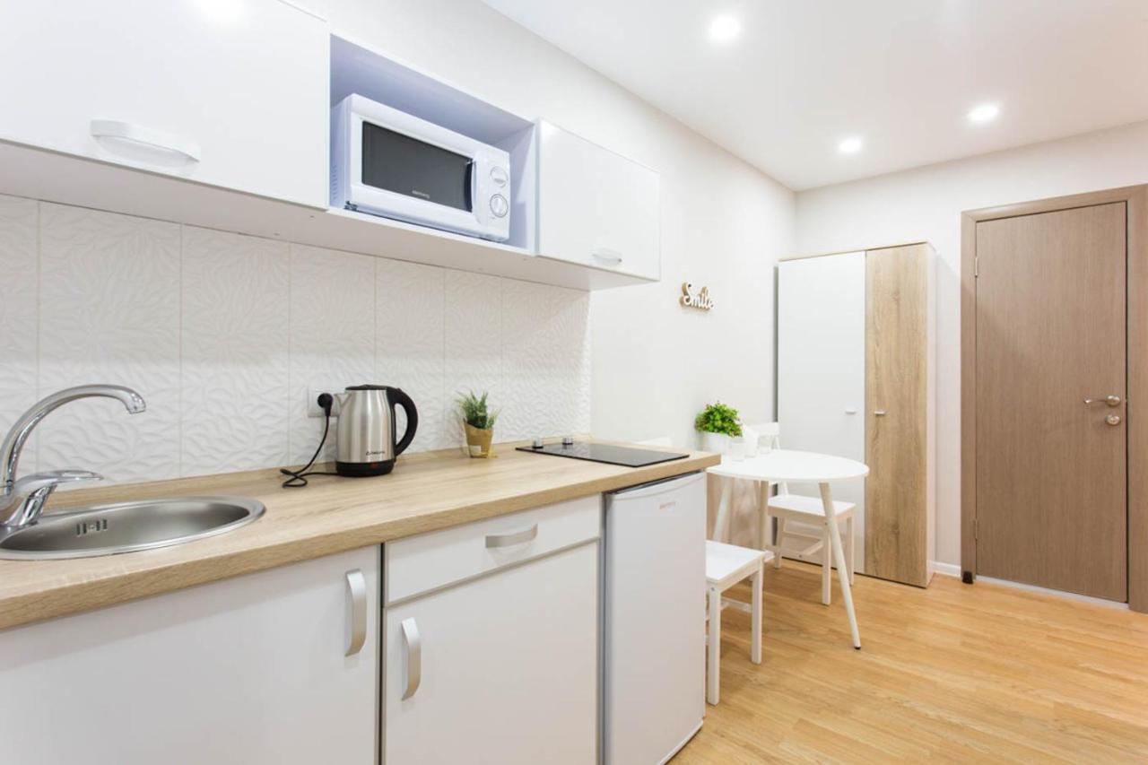 Apartment In The City Center - Gimnasiyna Naberezhna 24A-1 Харков Екстериор снимка
