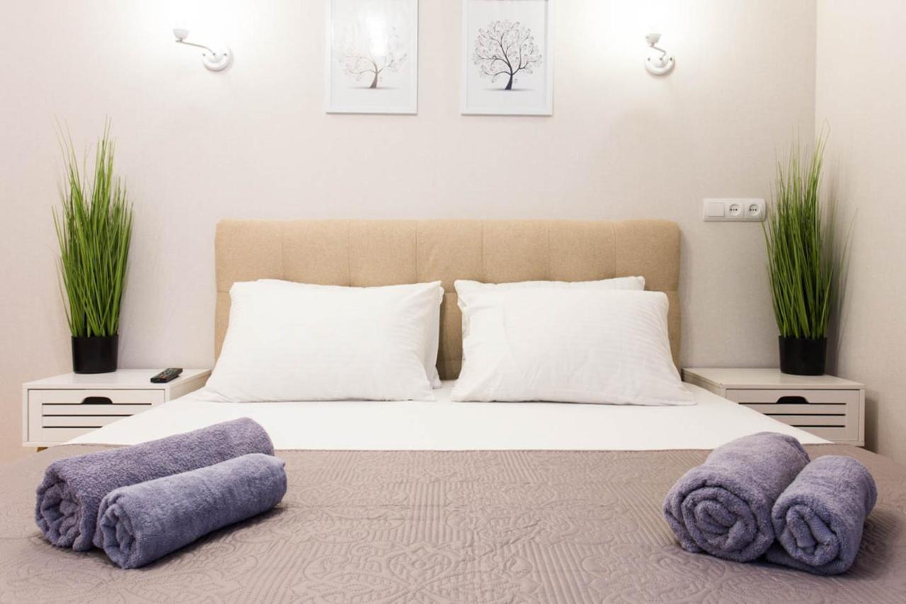 Apartment In The City Center - Gimnasiyna Naberezhna 24A-1 Харков Екстериор снимка