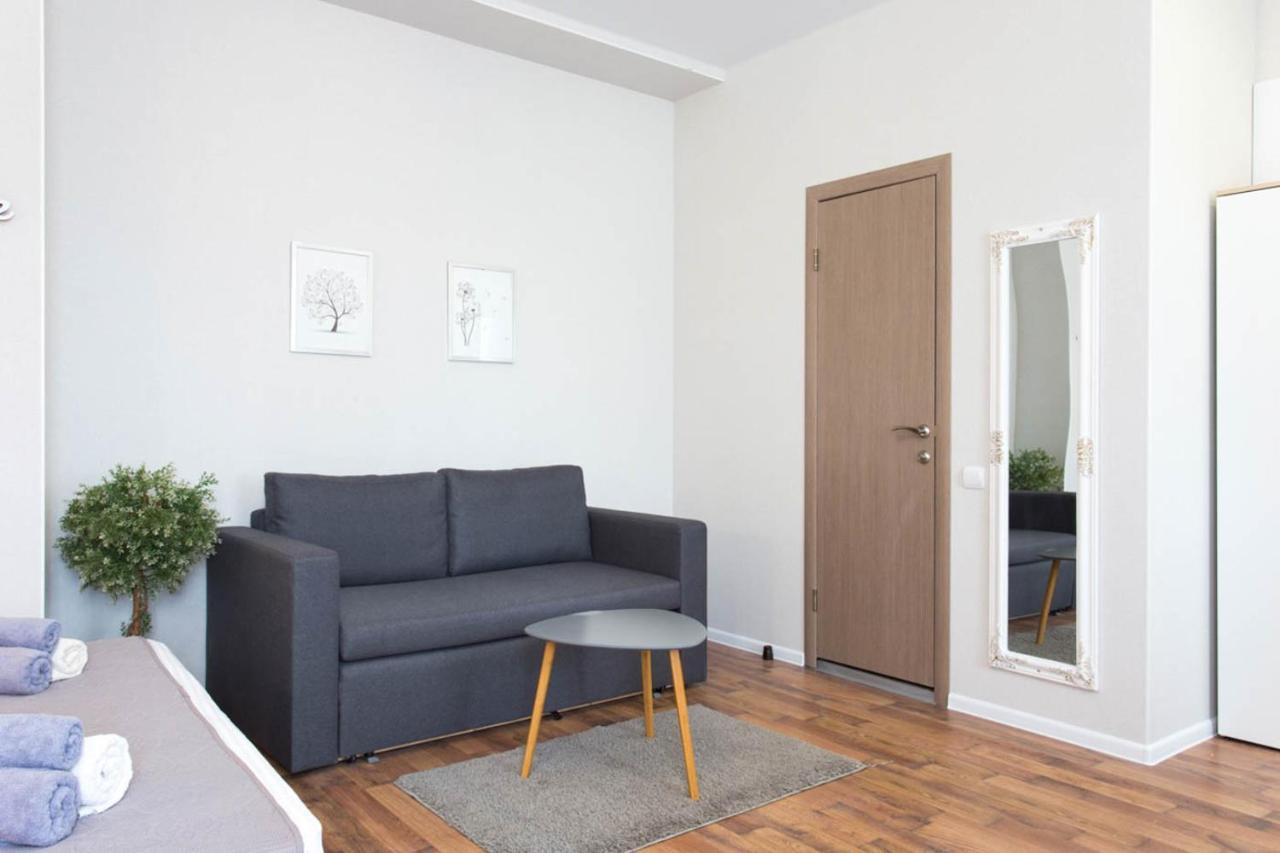 Apartment In The City Center - Gimnasiyna Naberezhna 24A-1 Харков Екстериор снимка