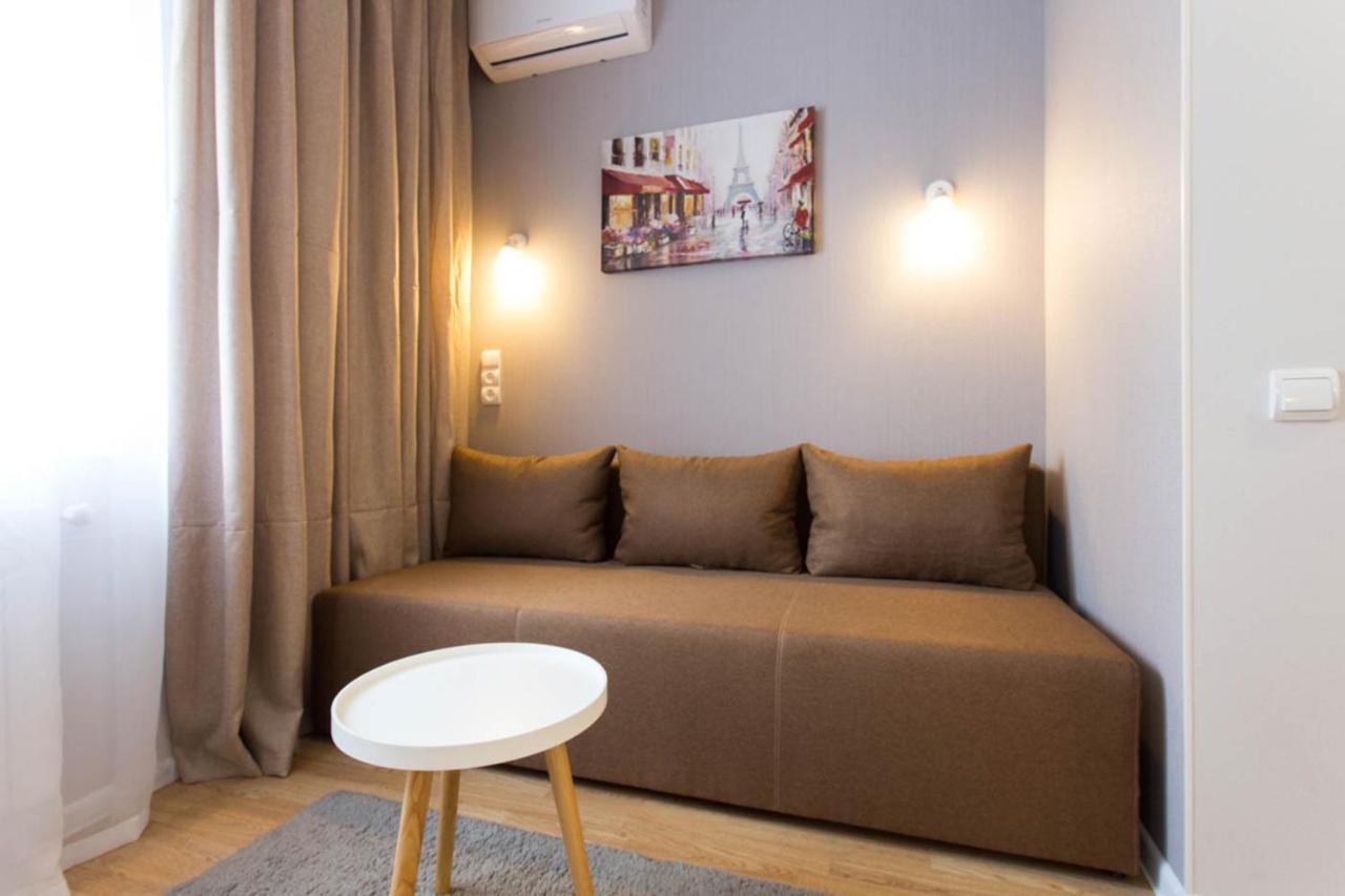 Apartment In The City Center - Gimnasiyna Naberezhna 24A-1 Харков Екстериор снимка