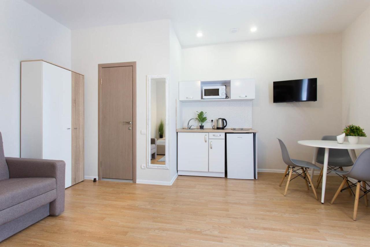 Apartment In The City Center - Gimnasiyna Naberezhna 24A-1 Харков Екстериор снимка