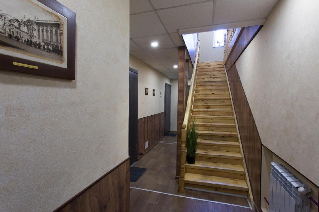Apartment In The City Center - Gimnasiyna Naberezhna 24A-1 Харков Екстериор снимка